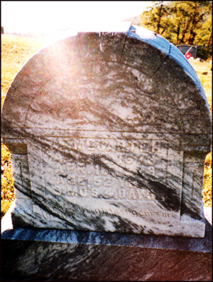 Headstone of Robert Frank McCarter