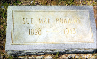 Headstone of Sue Mae Senter Robbins