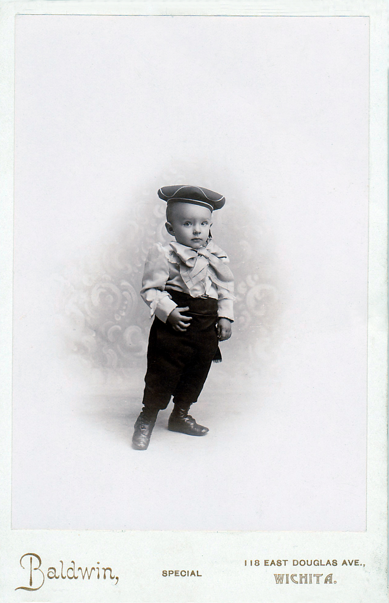 Orphan Photo of Dee Robinson Lauck