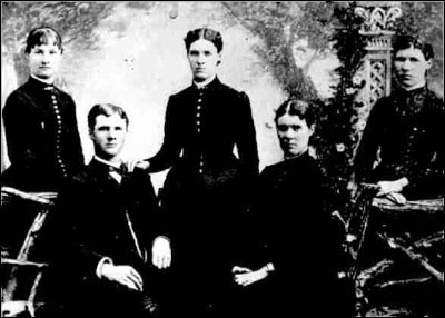 Photo of the May Children as Young Adults