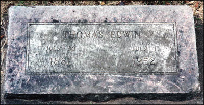Photo of the grave of Thomas Edwin May
